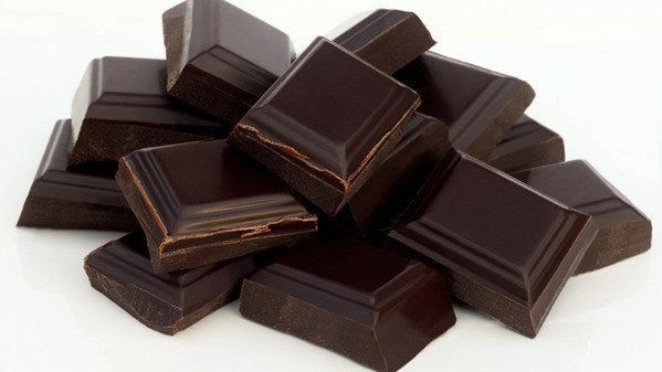 La dieta “ salva sorriso ” promuove il cioccolato e bandisce la colomba pasquale
